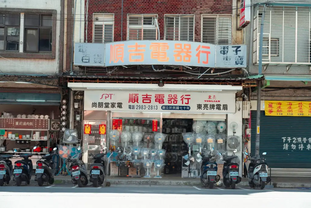 贵州博创动力解析：工业发电机组选型中的功率匹配与负载率控制要点